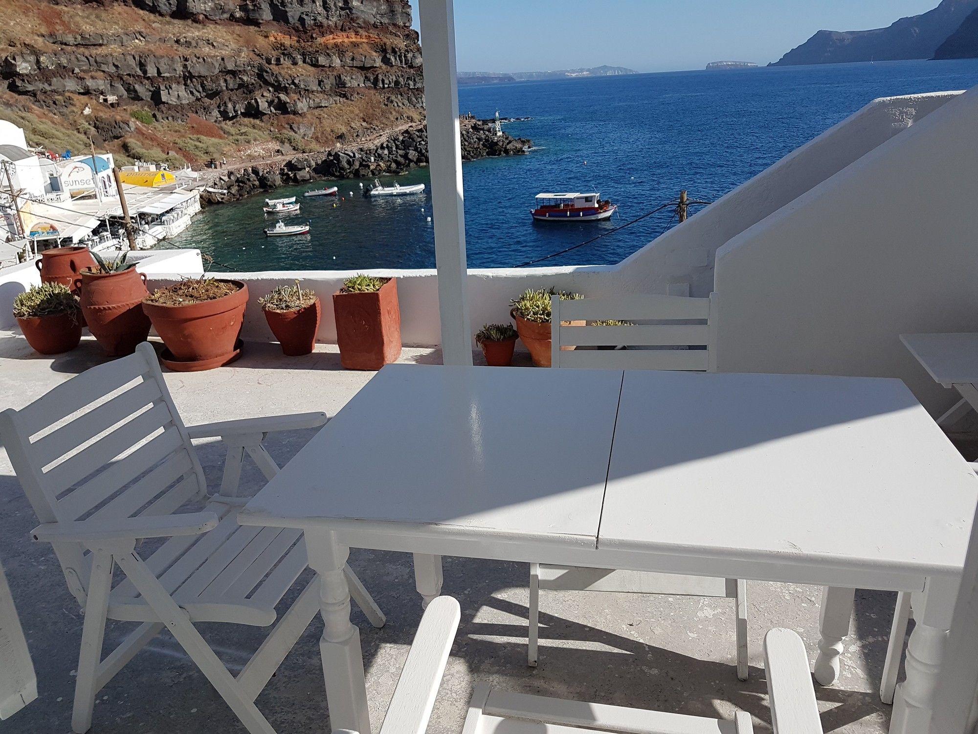 Amoudi Villas 2 *