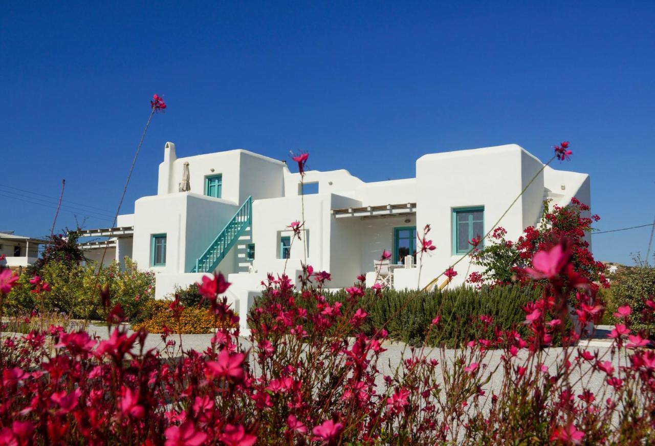 Ploes Seaside Houses 2 *