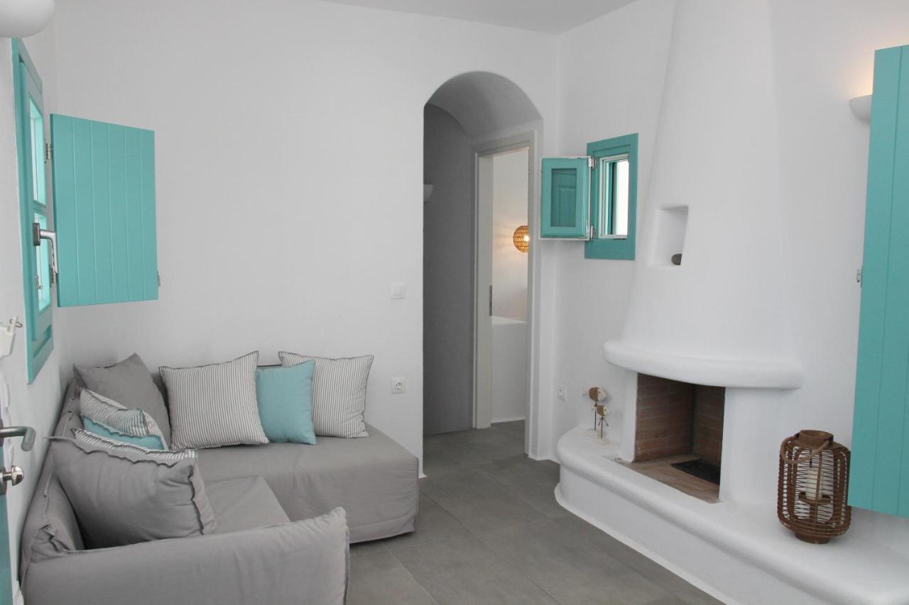 Ploes Seaside Houses 2 *