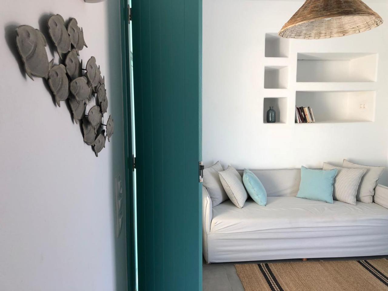 Ploes Seaside Houses 2 *