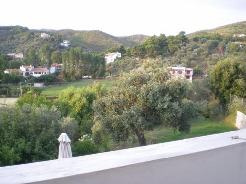 Kirimis Studios 1 *