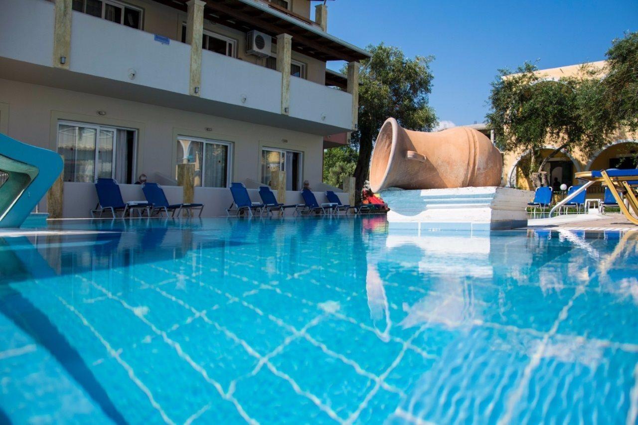 Olive Grove Hotel 