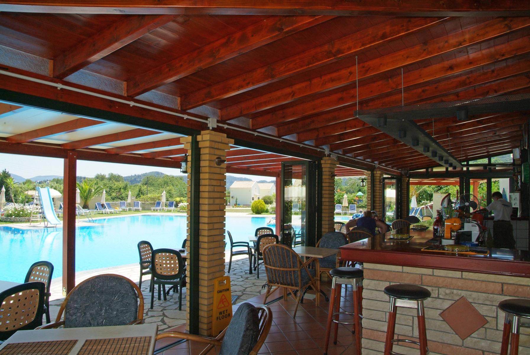 Ostria Apartments 3 *