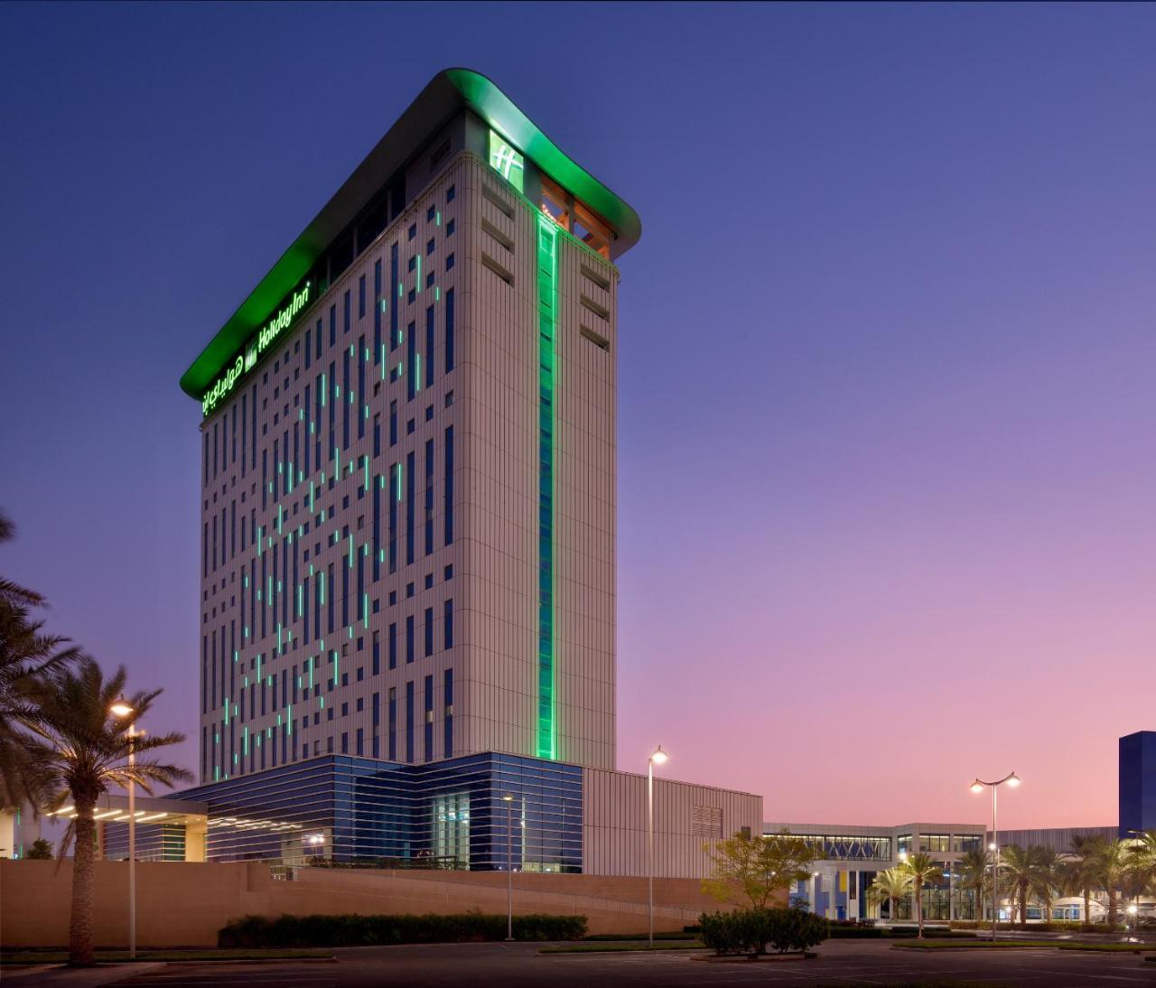 Holiday Inn & Suites Dubai Festival City