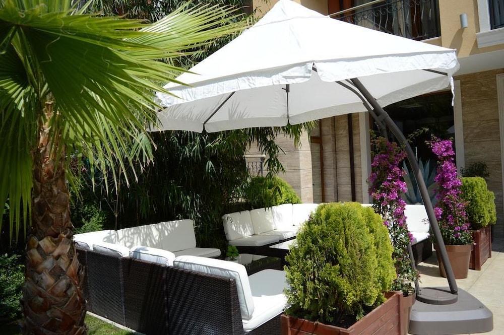 Harmony Suites 2 & 3