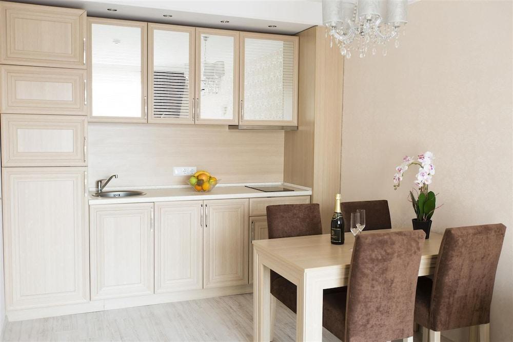 Harmony Suites 2 & 3