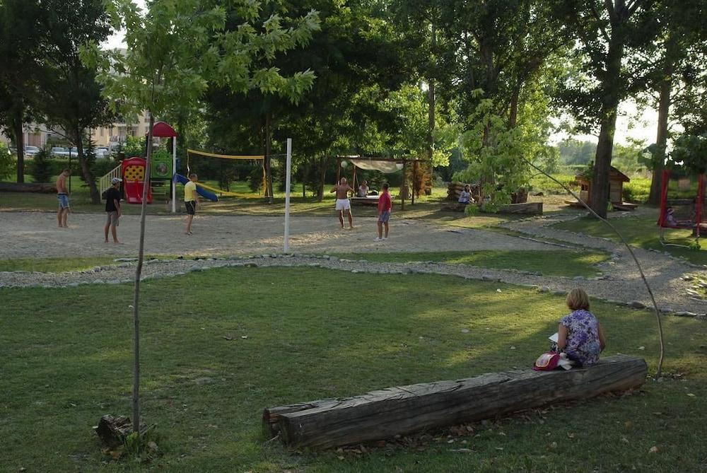 Harmony Suites 2 & 3