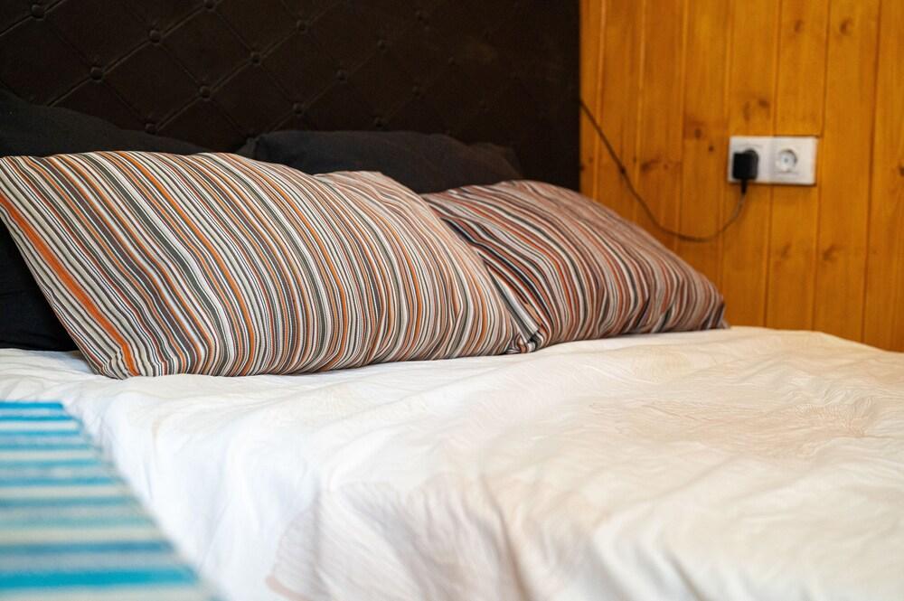 Drago Nest Hostel