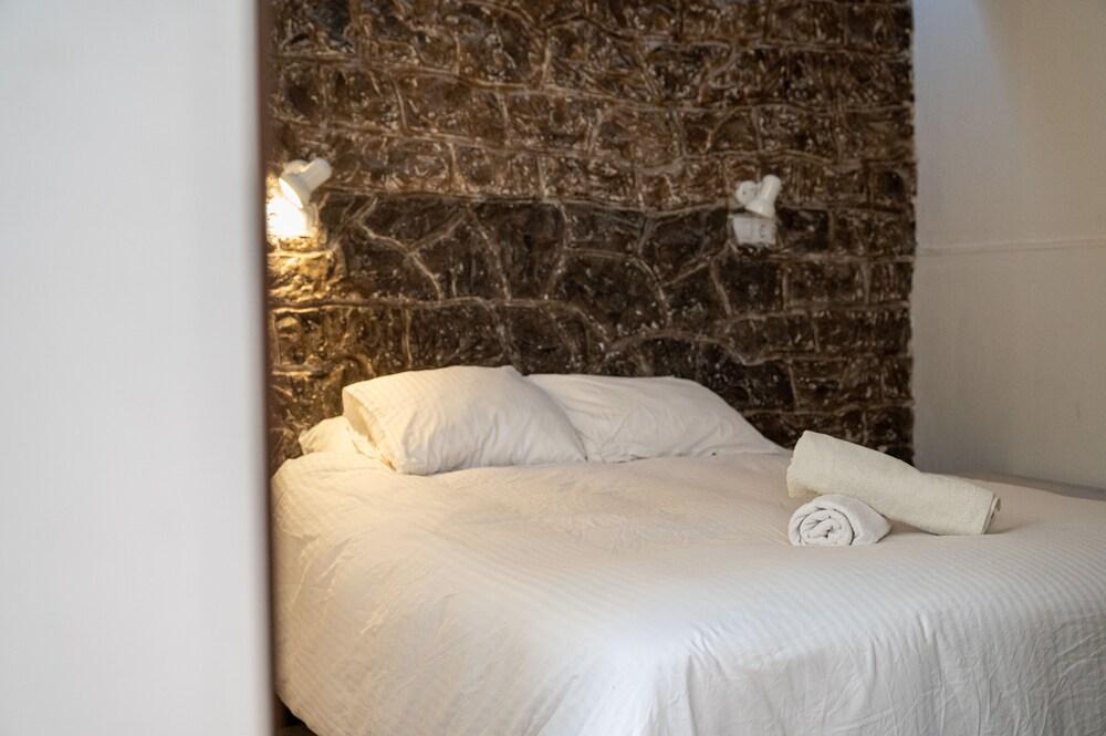 Drago Nest Hostel
