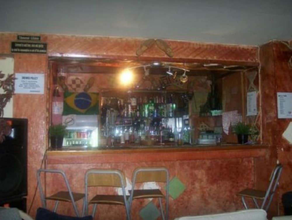 Kensal Green Backpackers