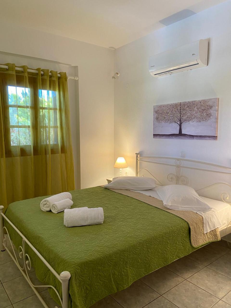 Kouremenos Beach Apartments  