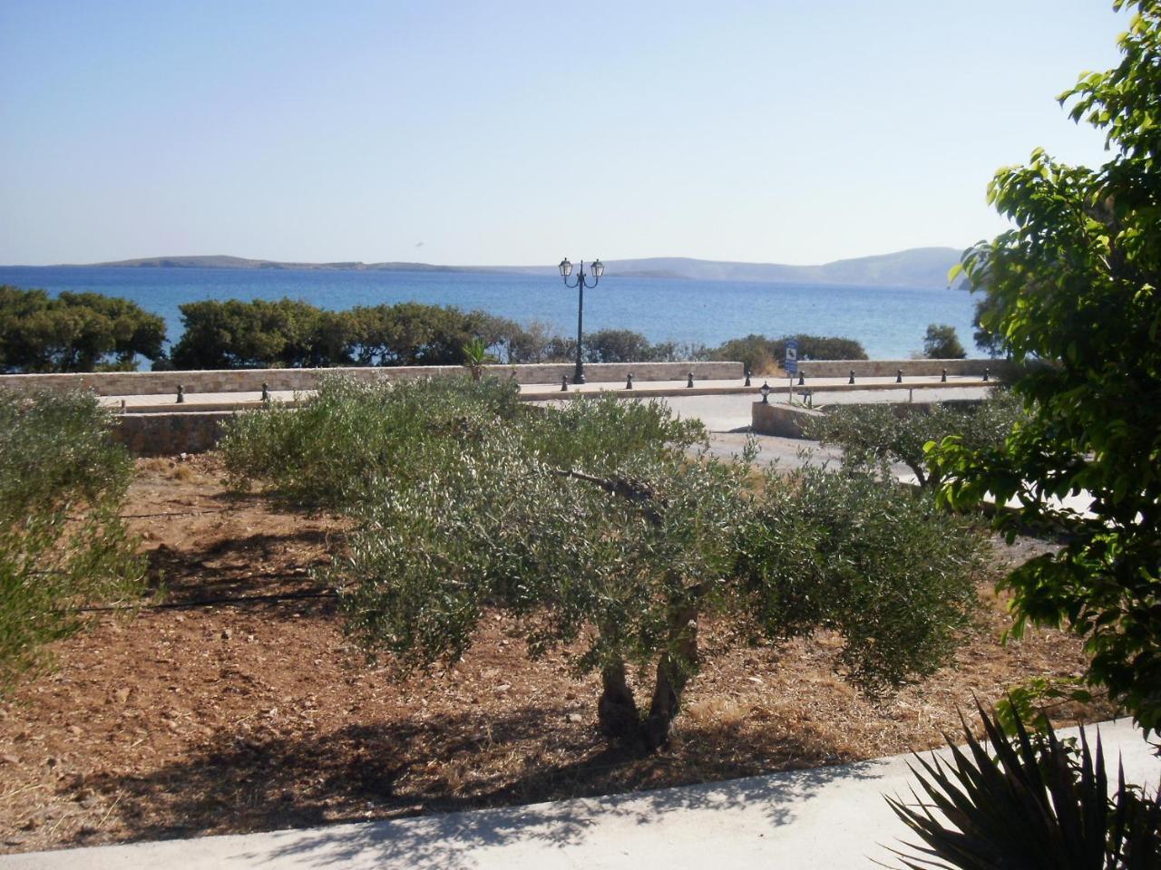 Kouremenos Beach Apartments  