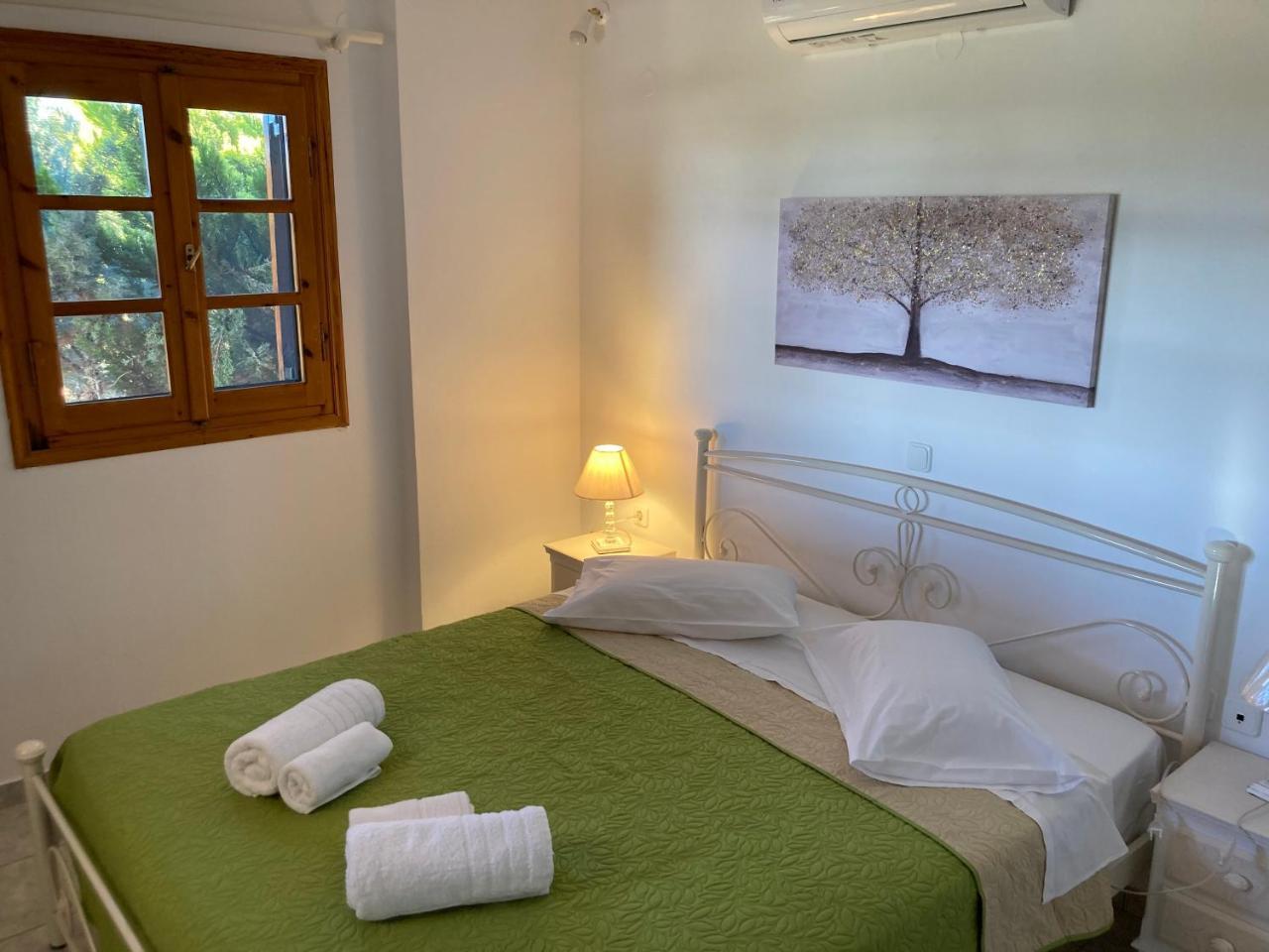 Kouremenos Beach Apartments  