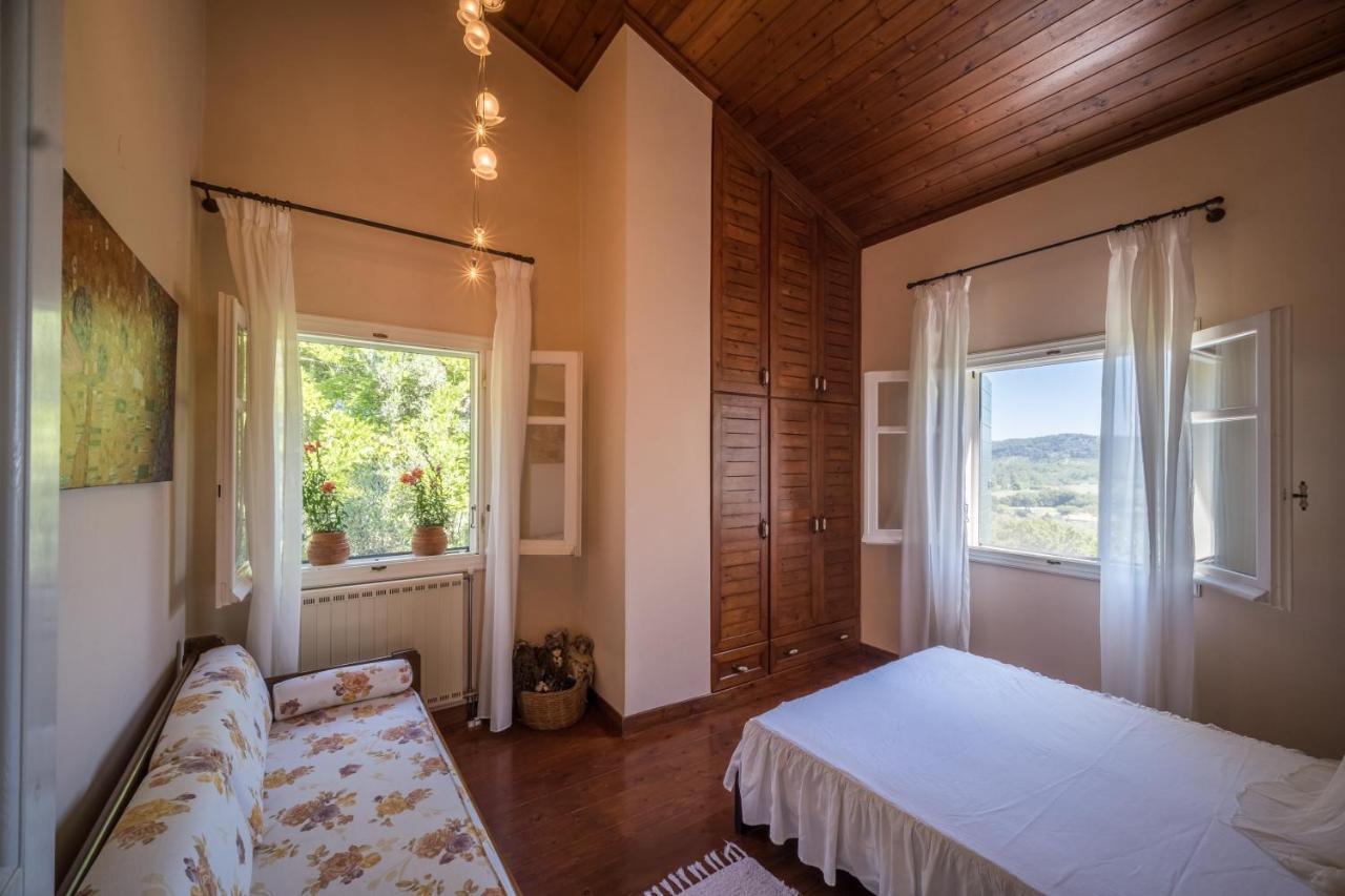Riza Stone Cottage 