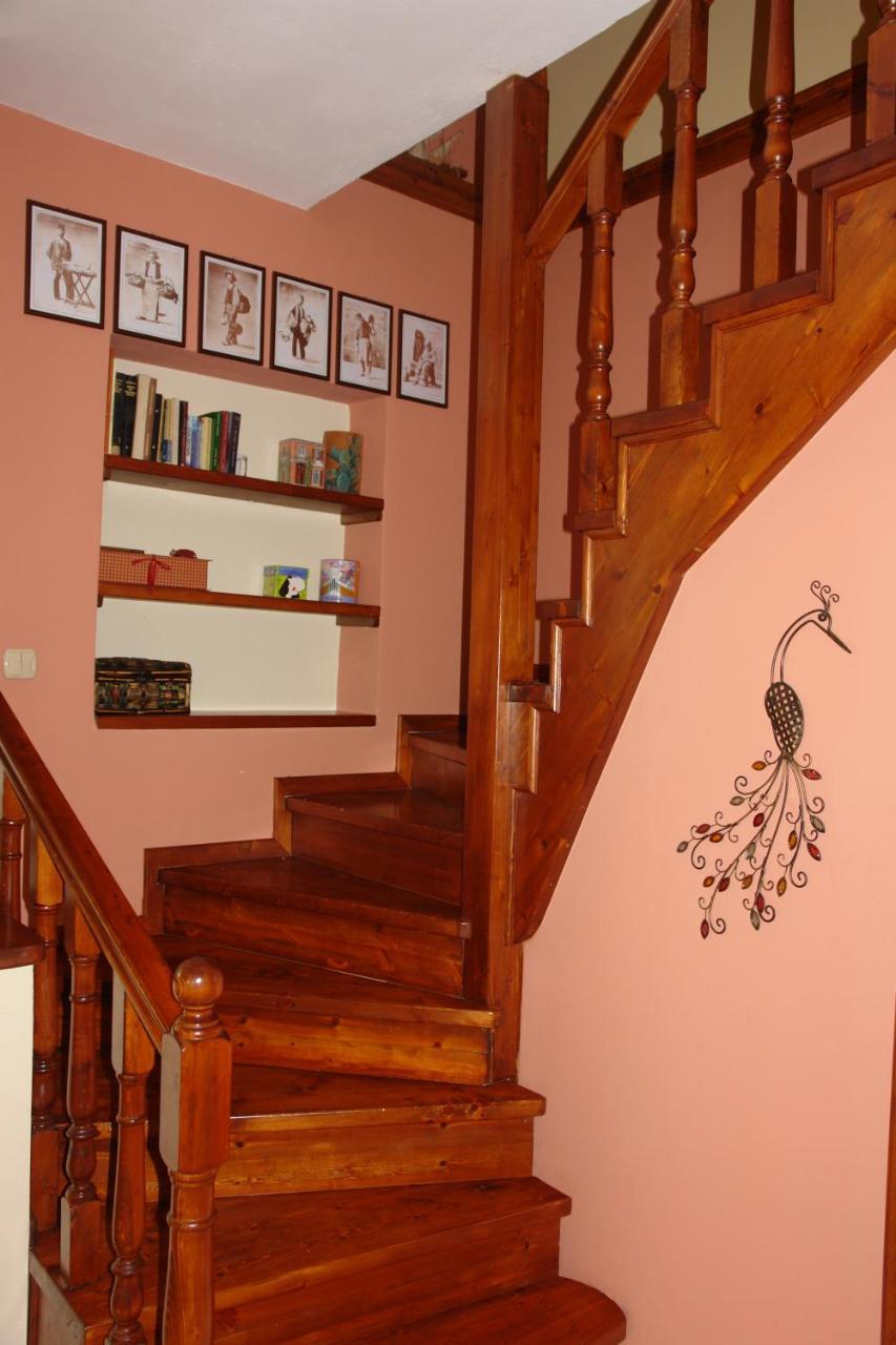 Riza Stone Cottage 