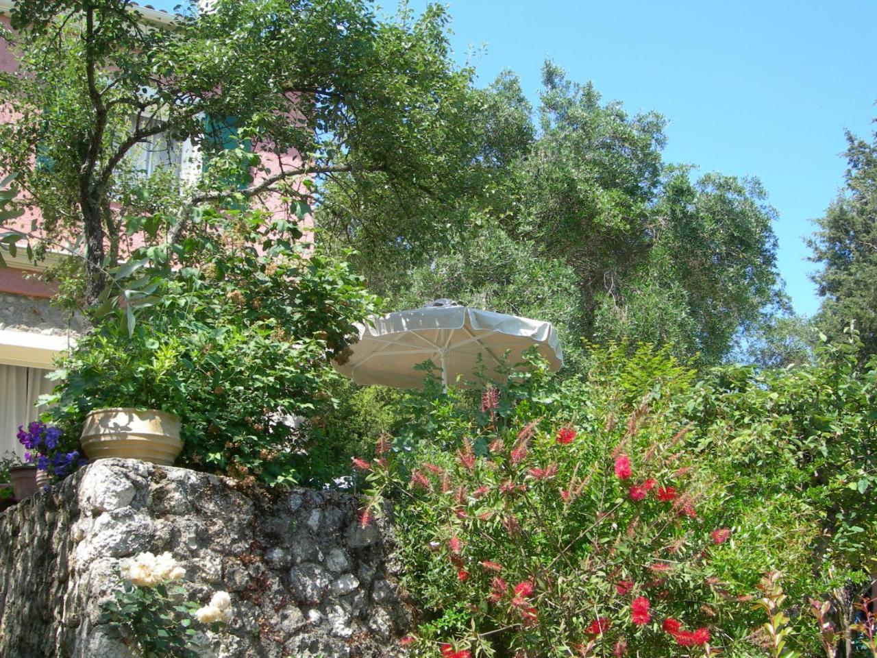 Riza Stone Cottage 