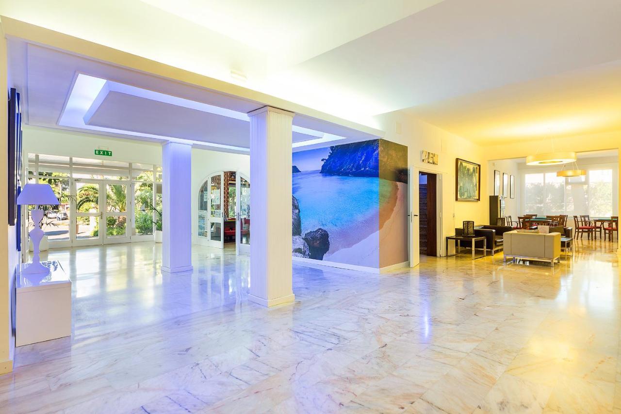 Hotel Club Cala Murada