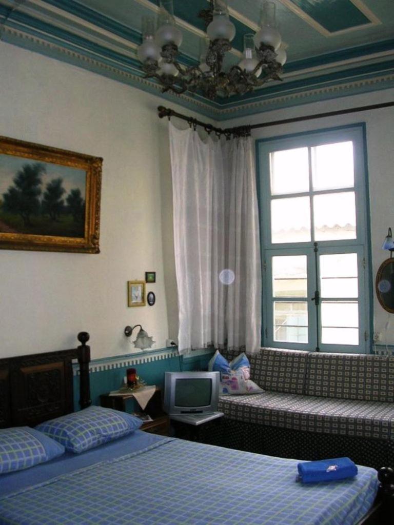 Lena Pension  Lena Pension