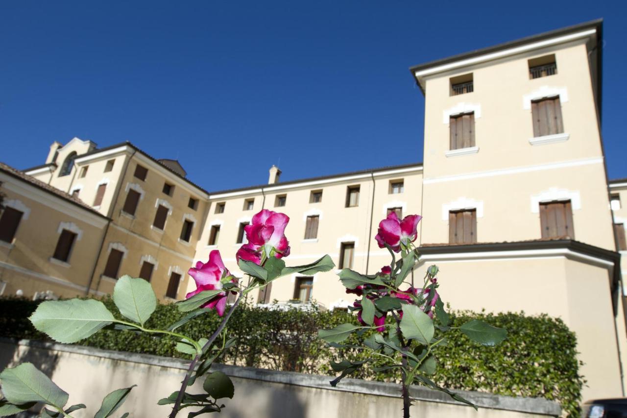 Hotel Villa Scalabrini em Crespano-del-grappa