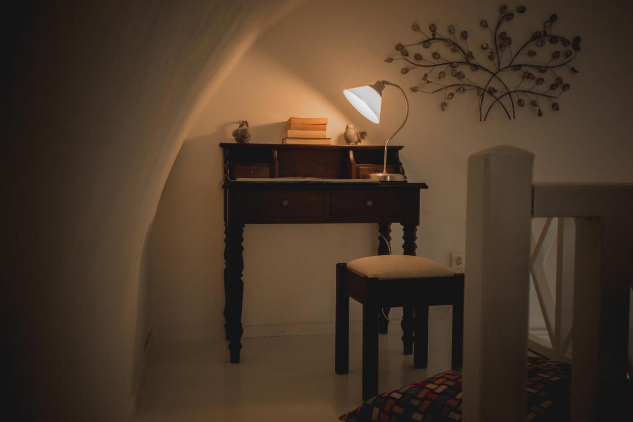 Maria\'s Place 3 * Maria\'s Place 3 *