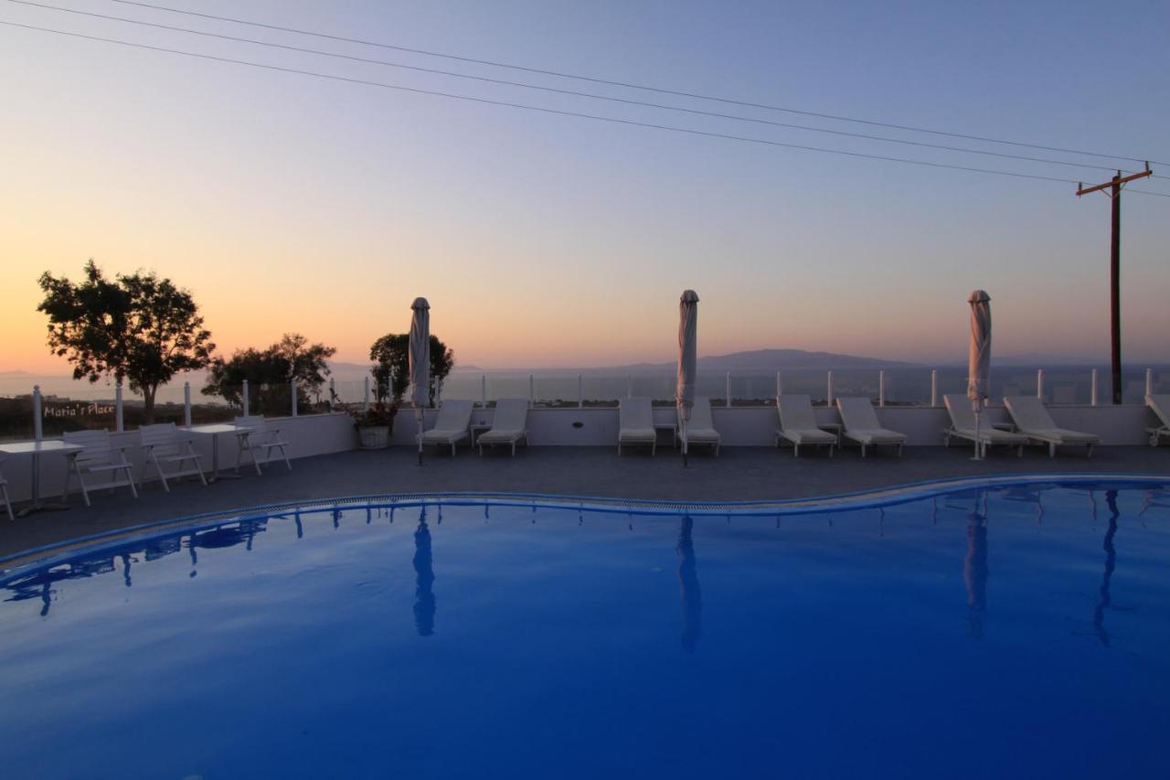 Maria\'s Place 3 * Maria\'s Place 3 *