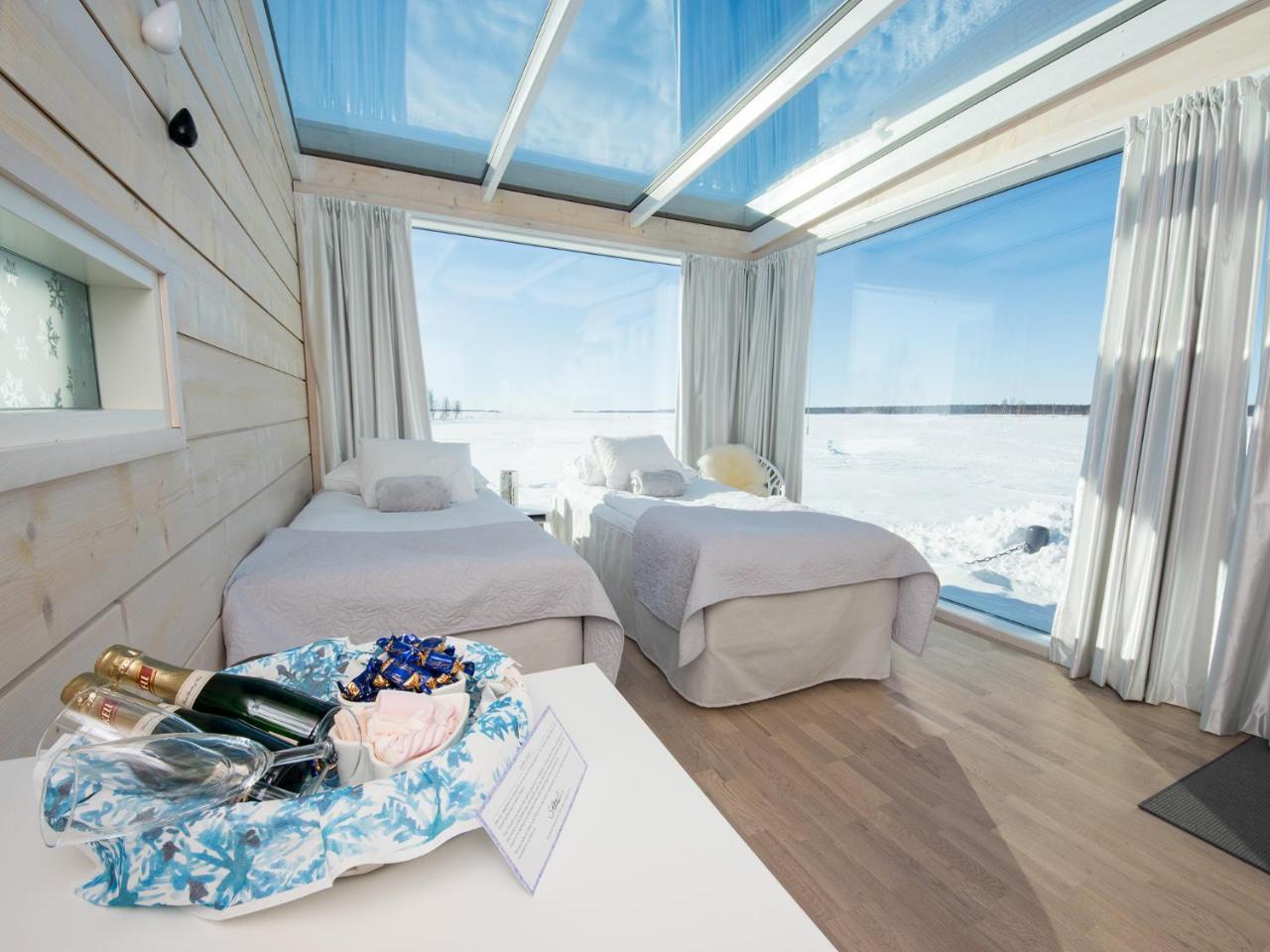 Seaside Glass Villas à Kemi