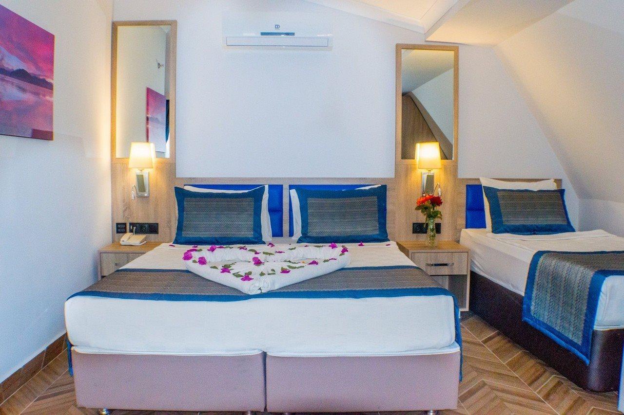 Relax Beach Hotel