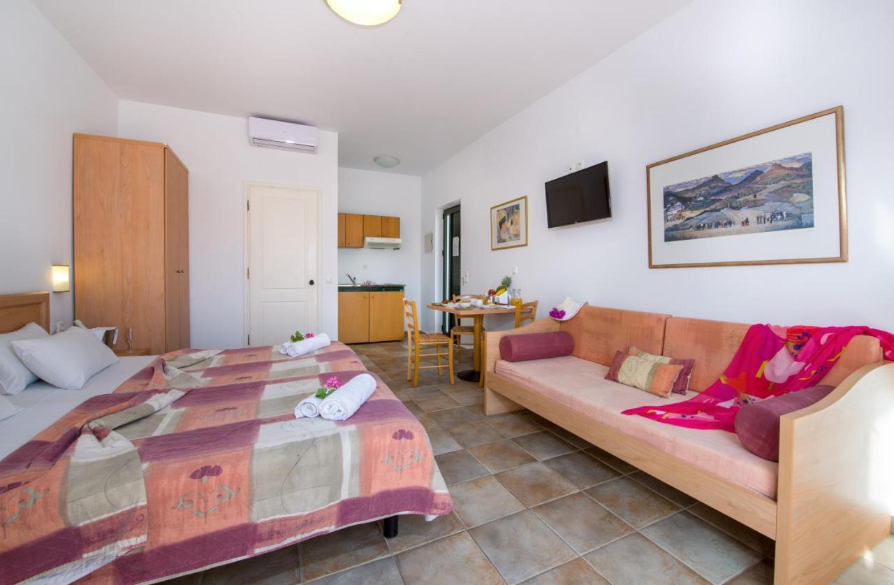 Kambos Village 4 *