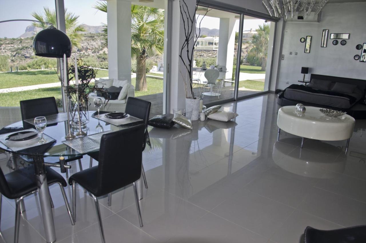 Reveli Wedding Venue & Villas 5 *