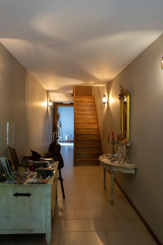 Guest House Western City in Liege-region