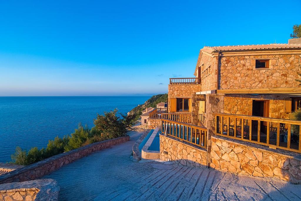 Beyond Villas Beyond Villas
