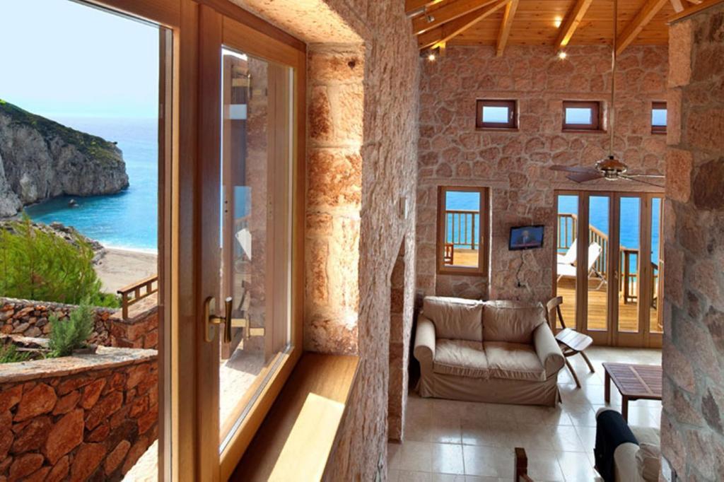 Beyond Villas Beyond Villas