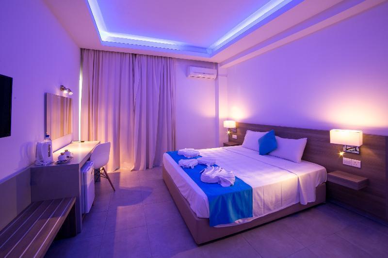 Flora Maria Hotel & Annex