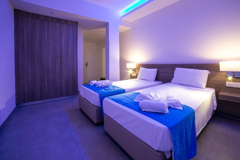 Flora Maria Hotel & Annex