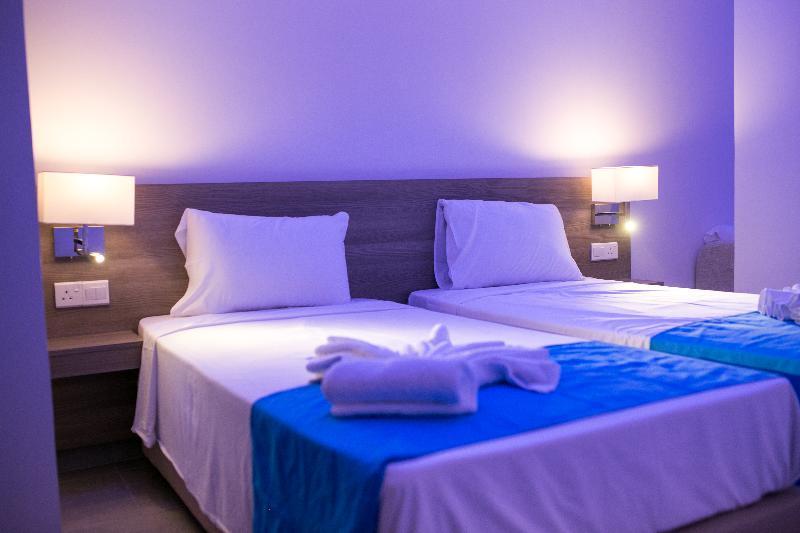 Flora Maria Hotel & Annex