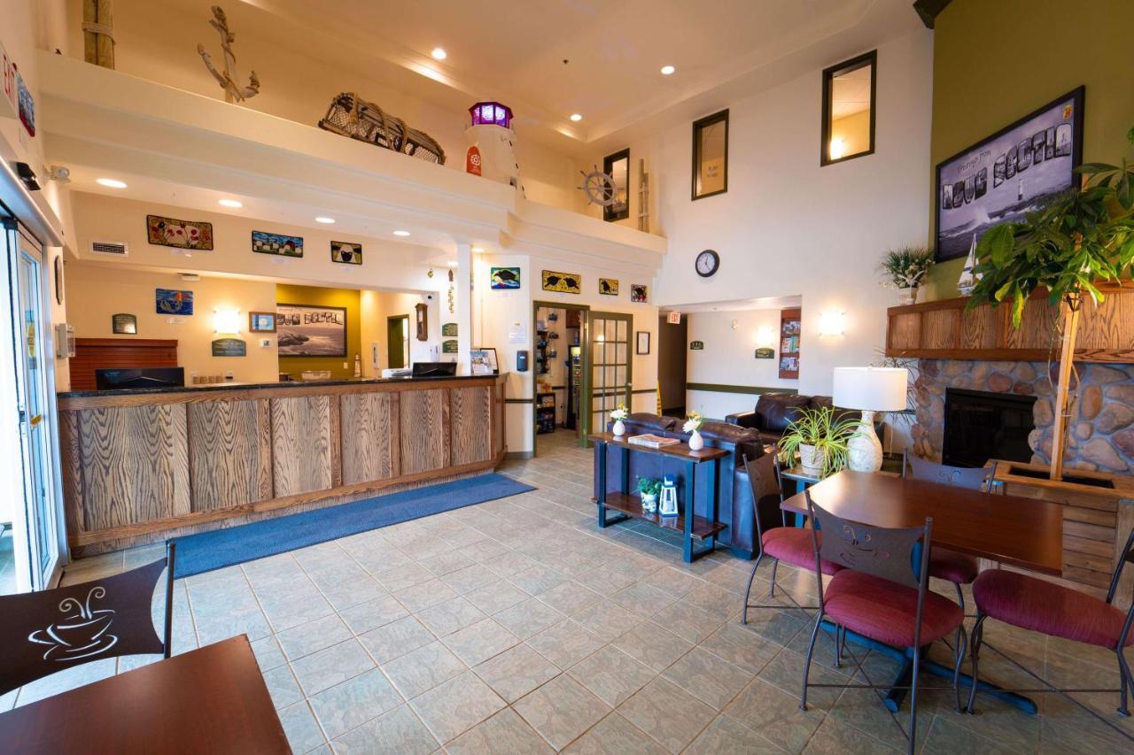 Super 8 by Wyndham Amherst Ns em Amherst
