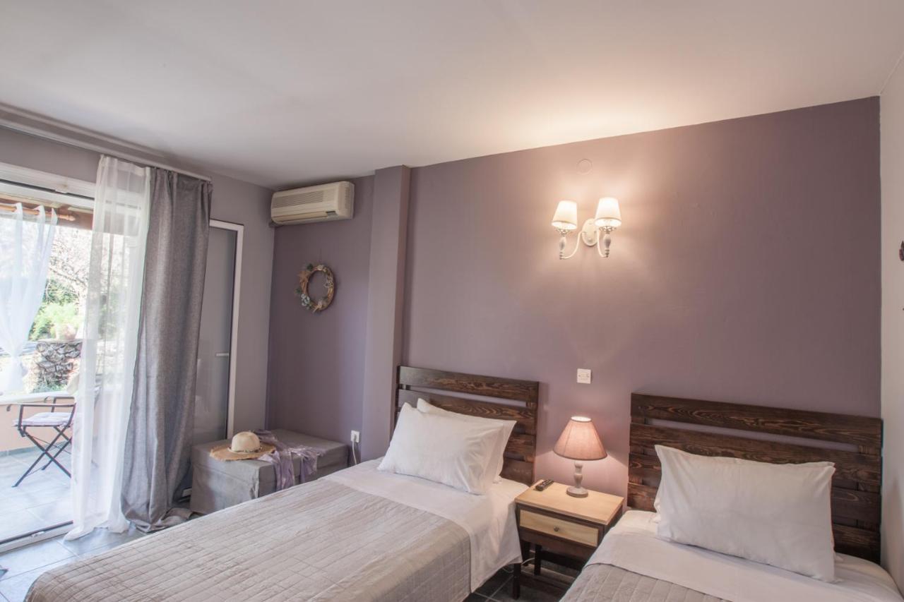 Tellis Pension 2 *