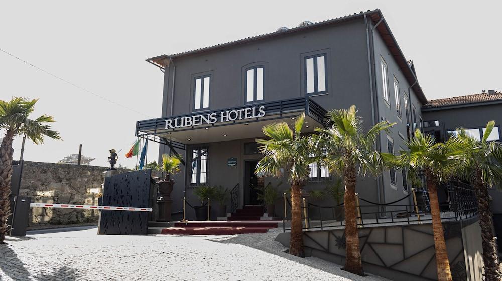 Rubens Hotels Royal Village Gaia in Vila-nova-de-gaia
