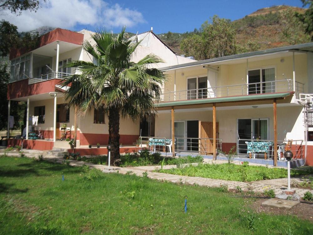 Adrasan Apart Parlak Otel