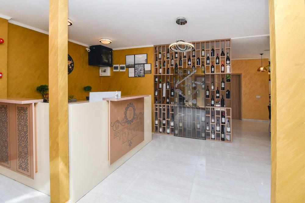 Palladium Sithonia