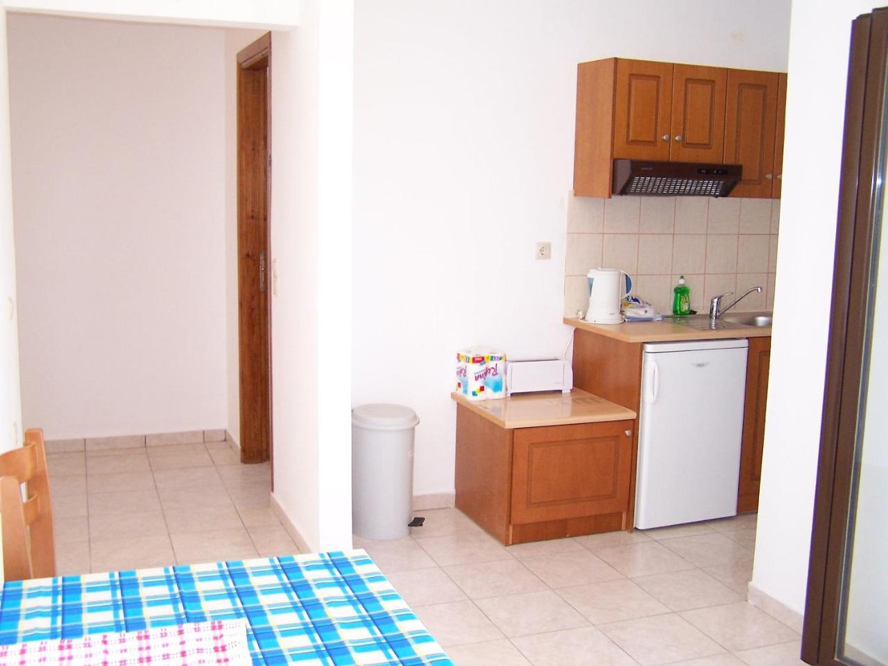 Aptera Hotel 2 *