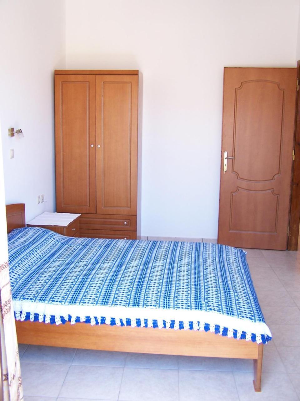 Aptera Hotel 2 *