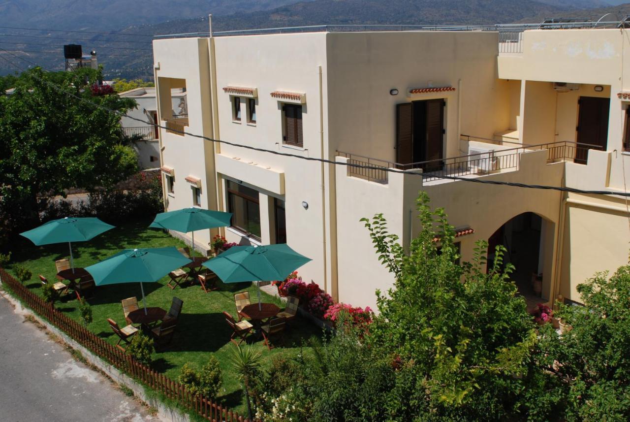 Aptera Hotel 2 *