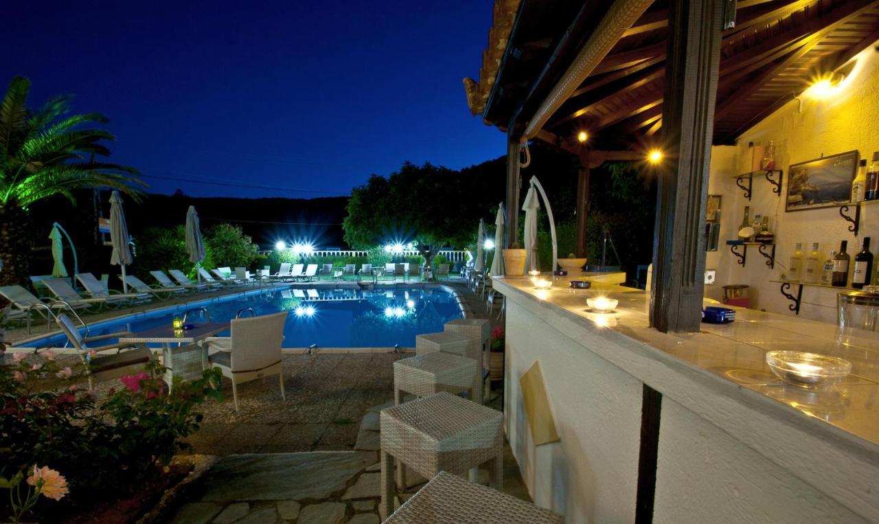 Pegasus Studios & Apartments 3 *