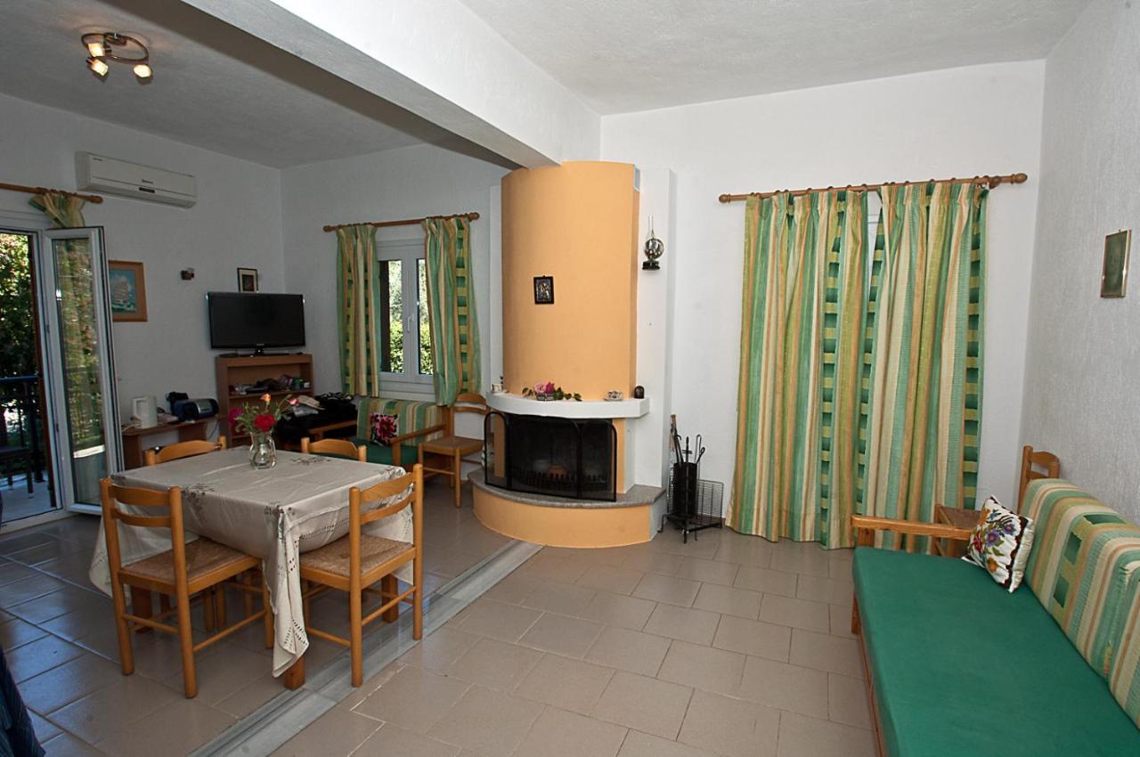Pegasus Studios & Apartments 3 *