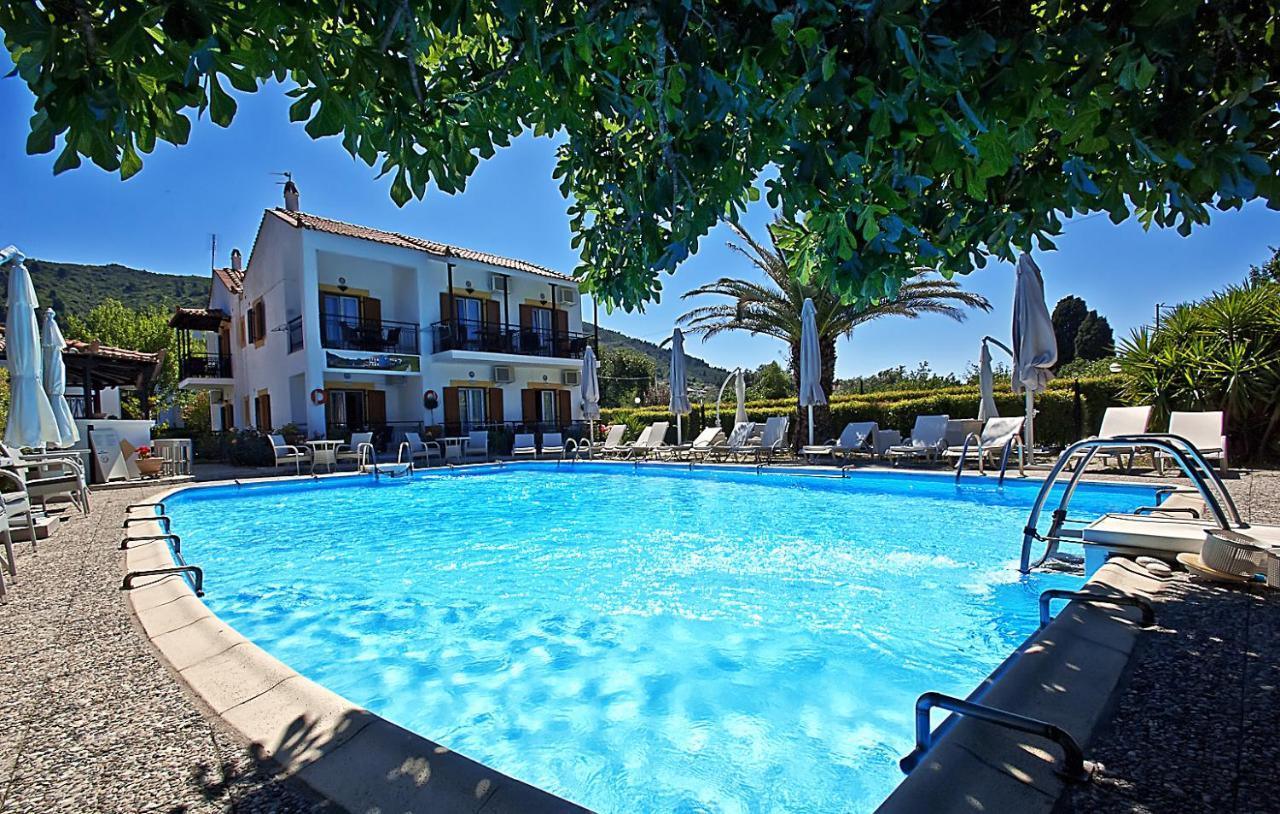 Pegasus Studios & Apartments 3 *