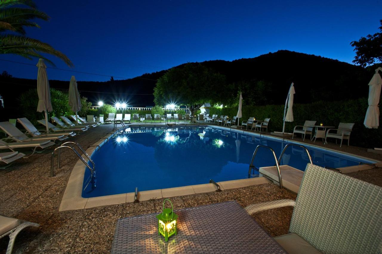 Pegasus Studios & Apartments 3 *
