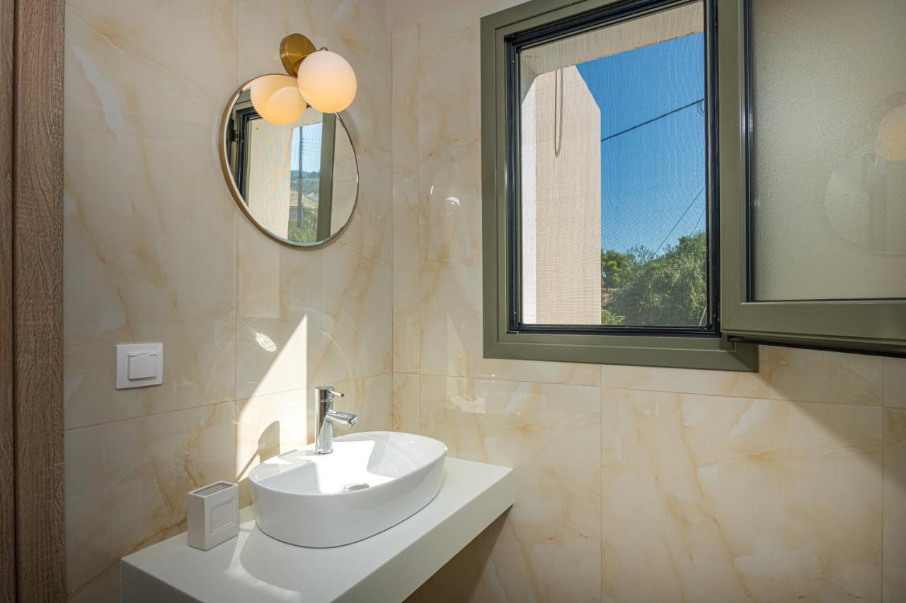 Nisi Collections Rooms 