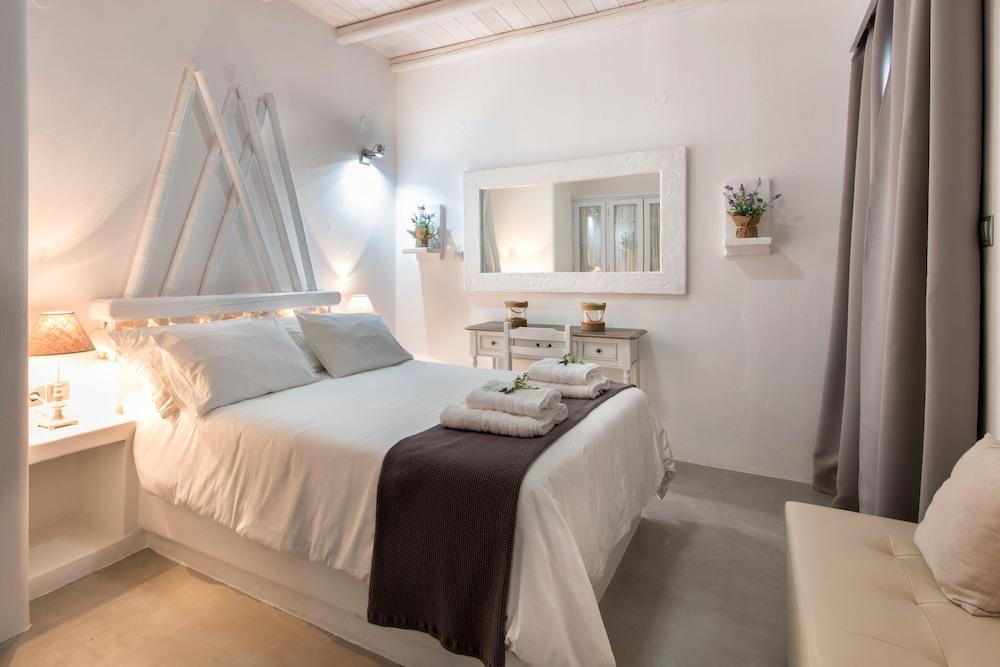 Blue Waves Suites & Apartments 2 *