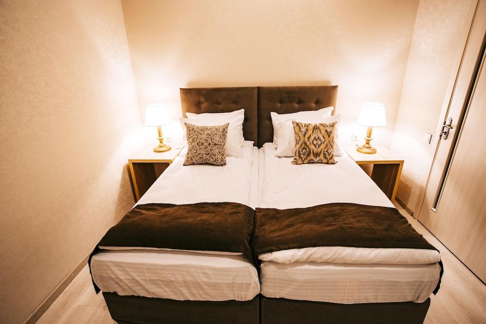 La Casa Hotel Baku - Alojamientos en BAKU